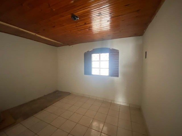 Casa 3 quartos, lote de 300 metros, Jardim morada nobre a 100 m da BR no Valparaíso - Foto 2