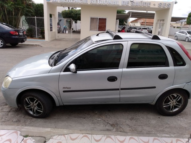 CORSA PRATA , 2005/2006 TERCEIRO DONO COM RODÃO E BAGAGEIRO.