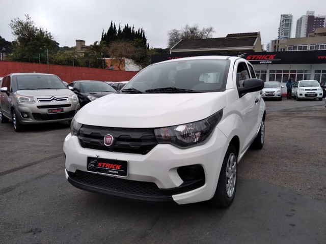 FIAT MOBI MOBI EASY ON 1.0  FLEX  FINANCIA S/ ENTRADA