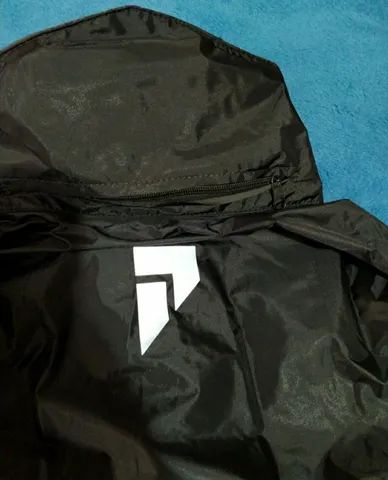Roupa de chuva e botas - Novo.  - Foto 5
