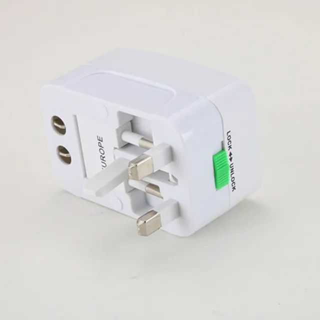 Adaptador Tomada Universal internacional Bivolt Compatível Com Todos Países - Foto 3