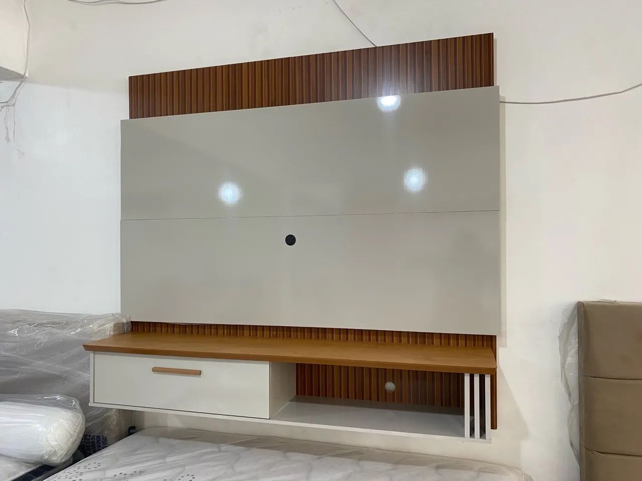 Painel para TV até 65 polegadas