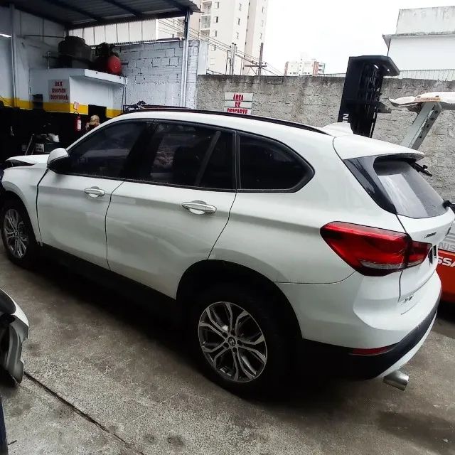 Bmw X1 2.0 2019 2020 Alternador Lanterna Farol Capo Motor Porta Retrovisor Airbag Sucata
