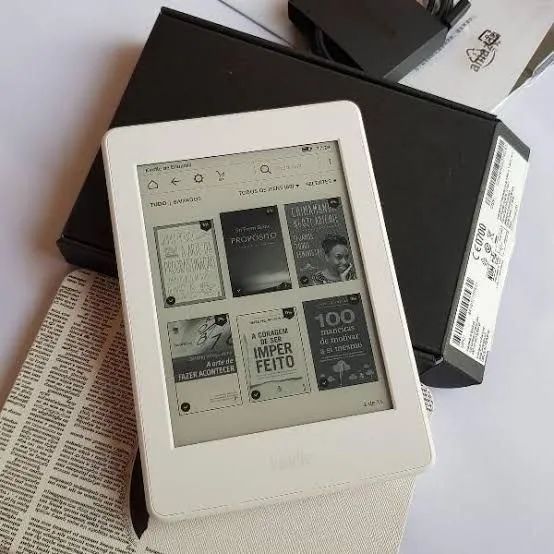 kindle paperwhite- E-reader - - Tablets e E-Readers - Chácara São Cosme,  Feira de Santana 1364242040 | OLX