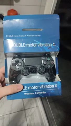 Controle de ps4 na caixa 