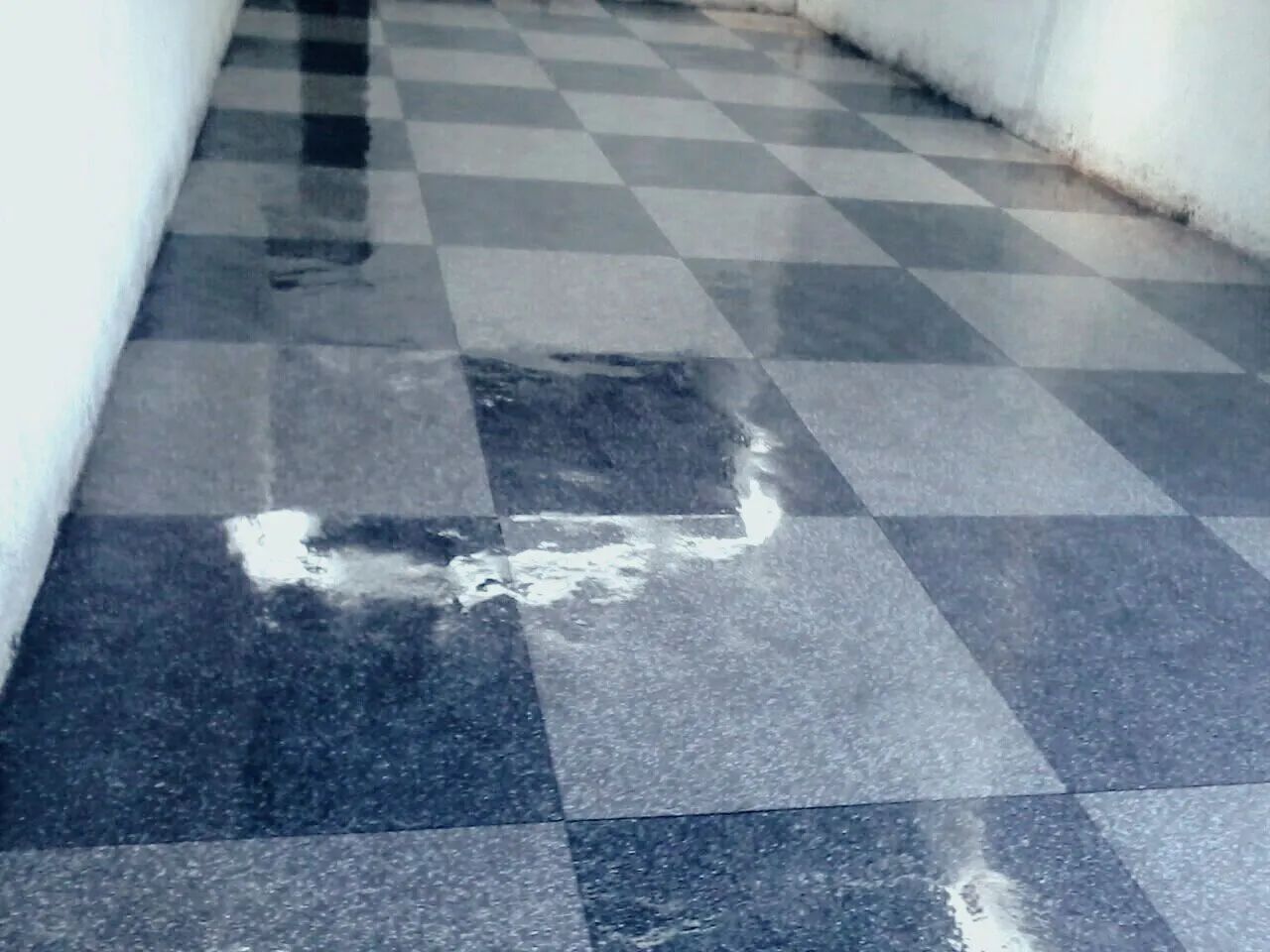 Piso em granitina em ótima durabilidade  - Foto 4
