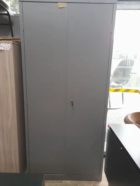 Armário de aço 2 portas - novo