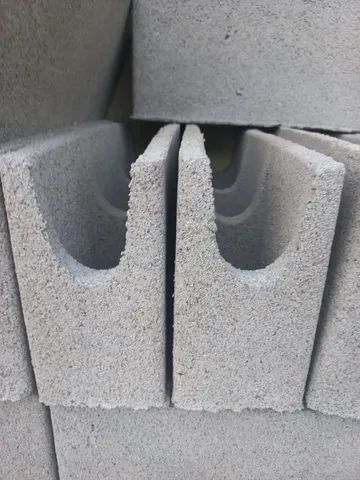 Vendo bloco de canaleta de 09 - Foto 2