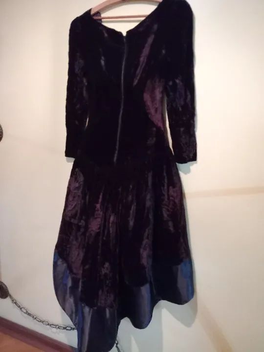 Vestido tamanho P, adolescente, preço de cada um - Foto 2