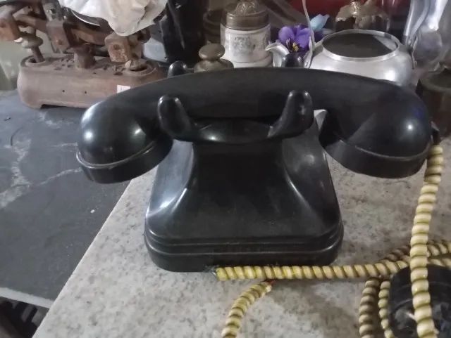 telefone antigo em baquelite - Foto 3