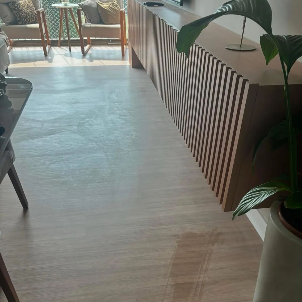 Piso Laminado e Vinílico - Foto 4
