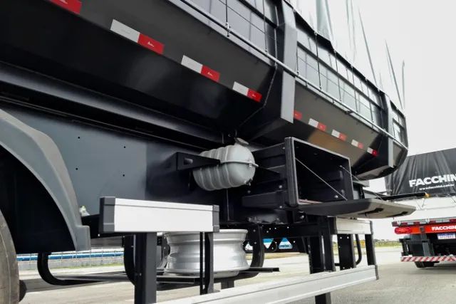 SR Basculante 55m3 4 Eixos 23/24 facchini - Foto 5