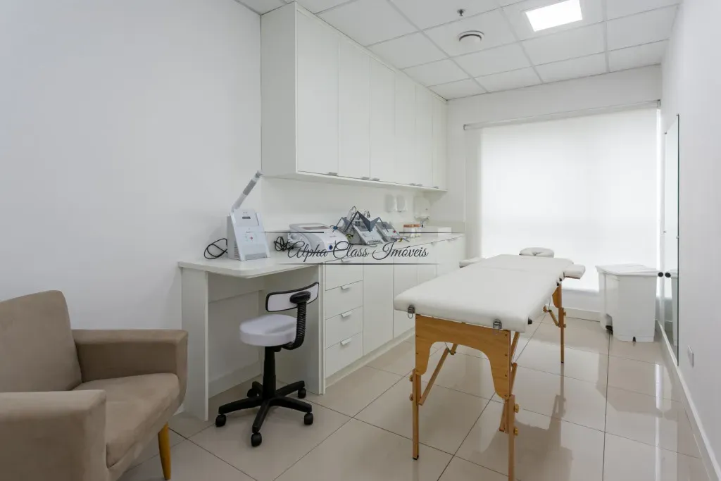 Vendo sala em Alphaville Edifício NWT
