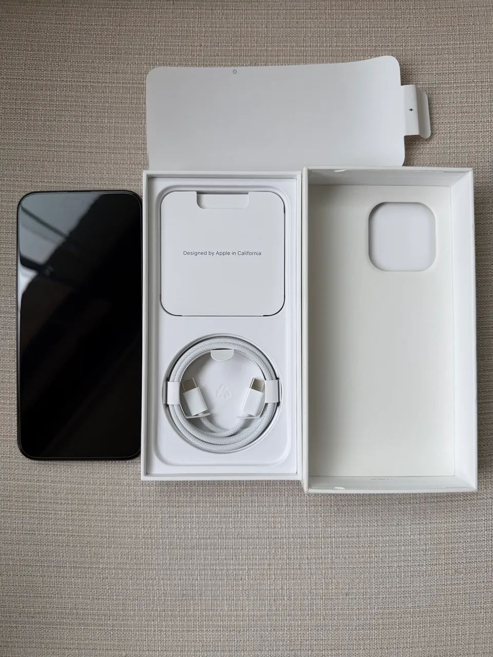 iPhone 15 pro 512 GB Sim フリー　箱あり iPhone 15 Pro 512GB - ブラックチタニウム（SIMフリー）[整備済製品