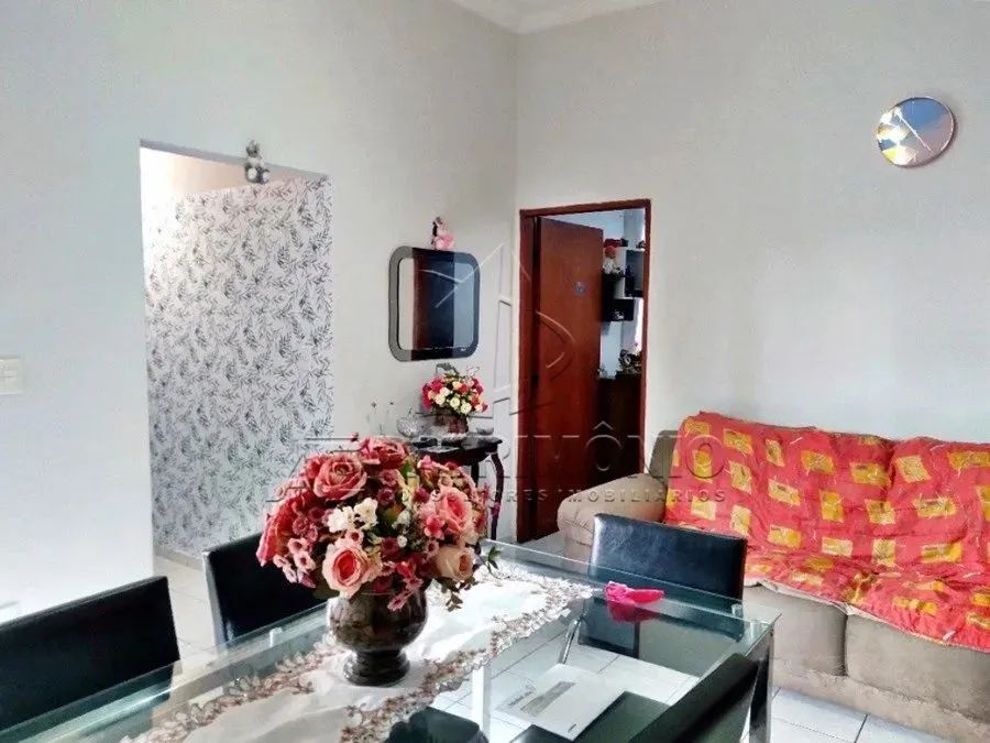 CASA,3 Dormitorio(s) bairro Assis