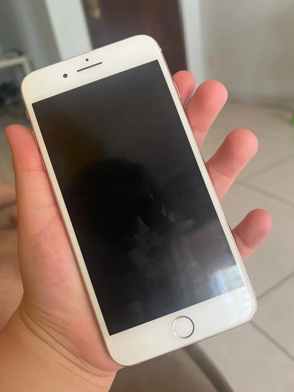 iPhone 8 Plus
