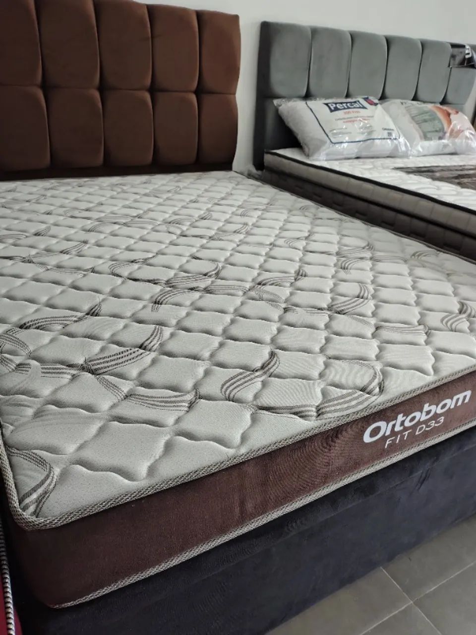 CAMA BOX CASAL BASE+ COLCHÃO D33 ORTOBOM PREMIUM  - Foto 2