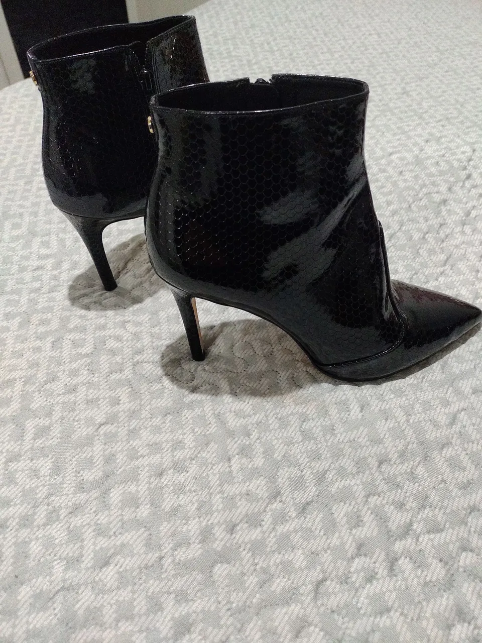 Bota Feminina Preta Salto Fino