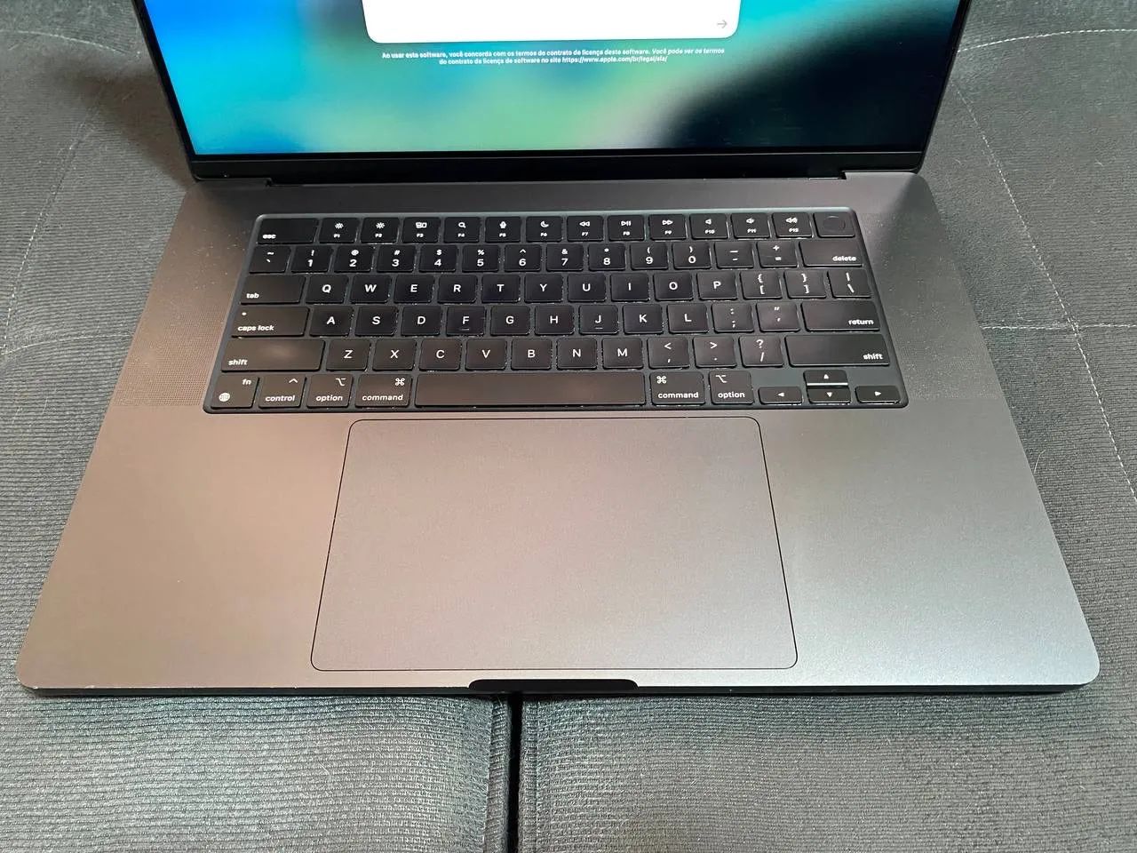 MacBook Pro M3 Max 16.2 - Foto 4