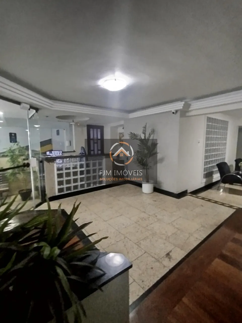 Apartamento à Venda no Ingá, Niterói | 2 Quartos, 65m², R$490mil