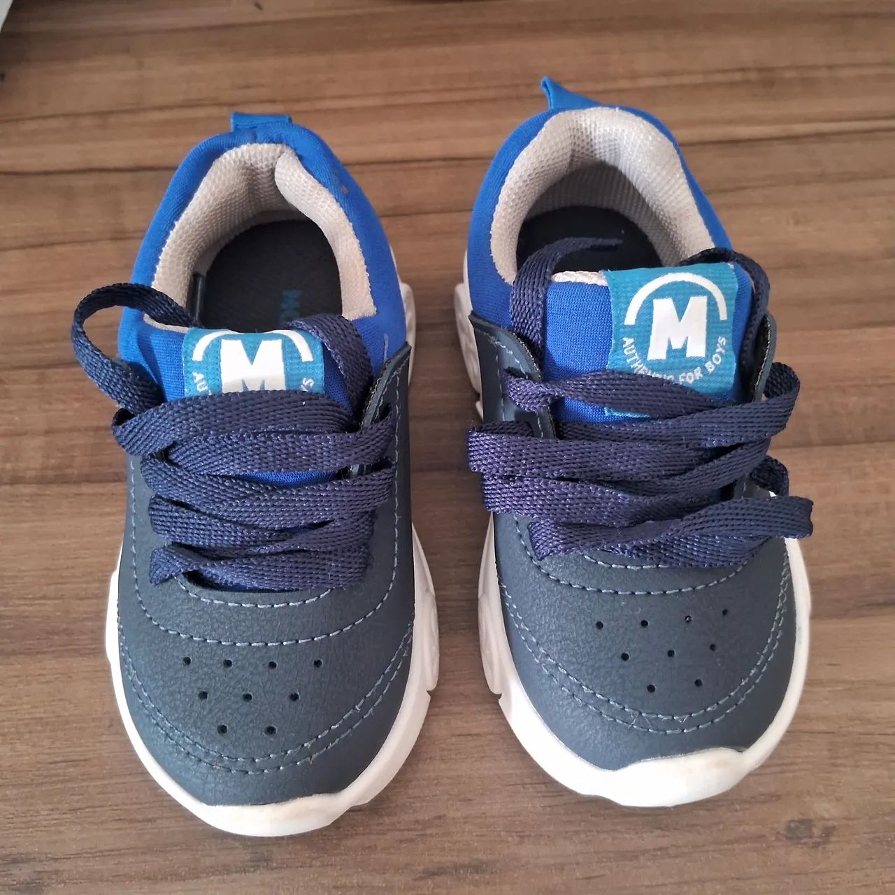 Tênis Infantil com Rodinhas Azul - Foto 3