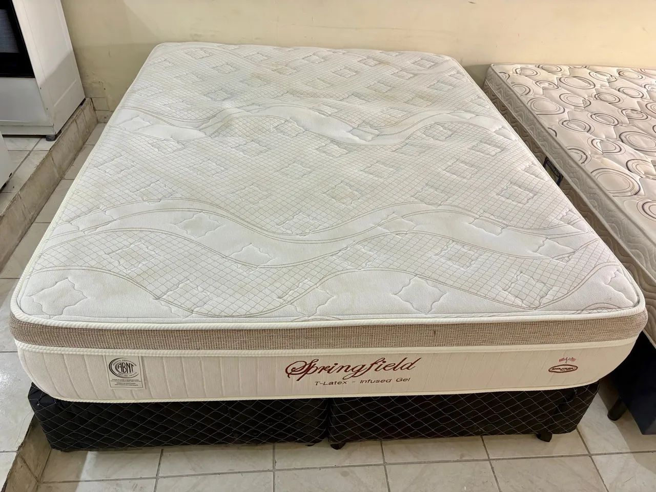 Cama box de casal Queen , Cama Queen  - Foto 3