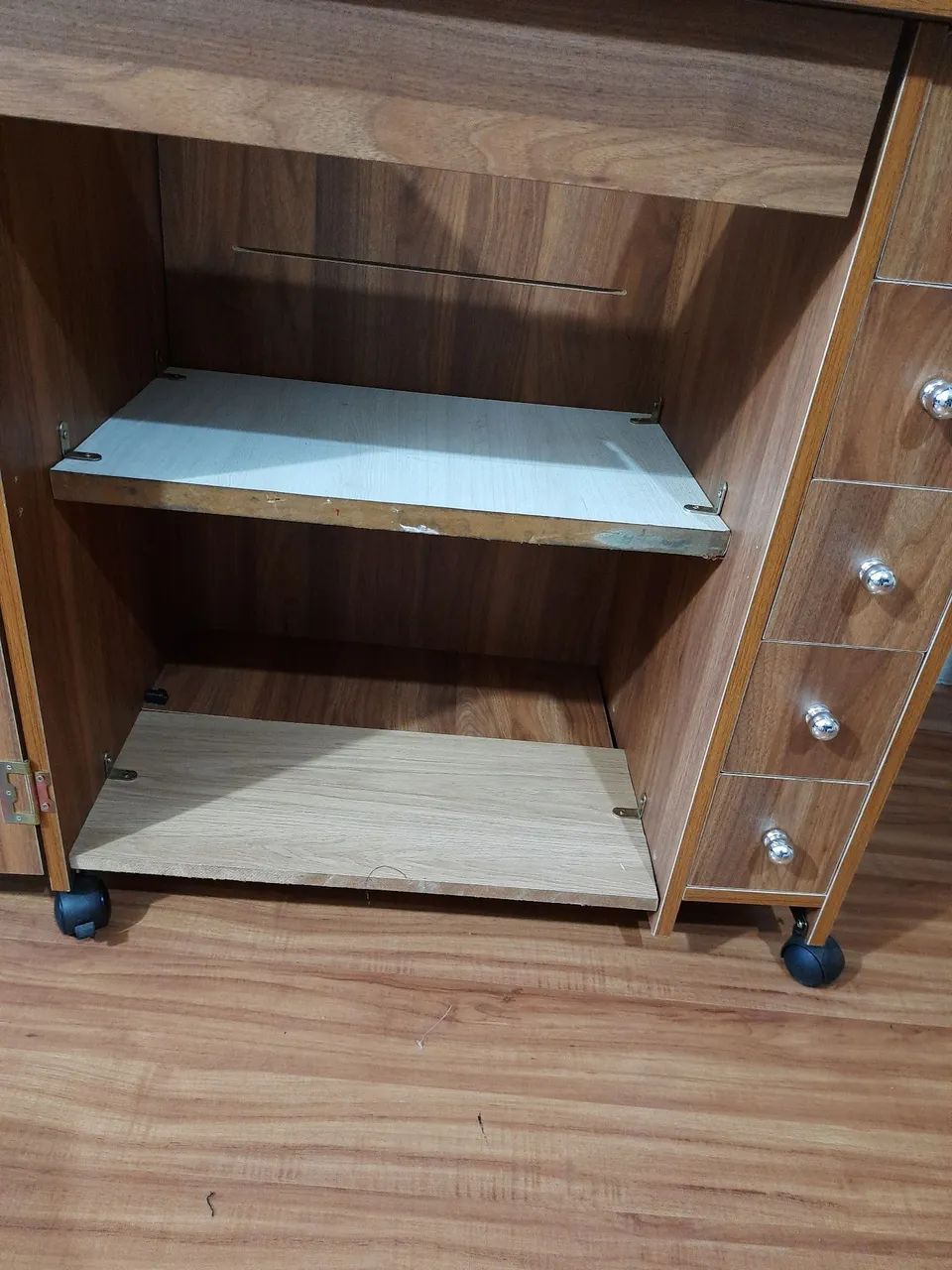 Gabinete para maquina de costura singer