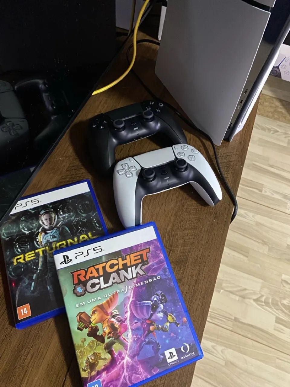 Playstation 5 - Console + Jogos (1 MÊS de uso) - Foto 3