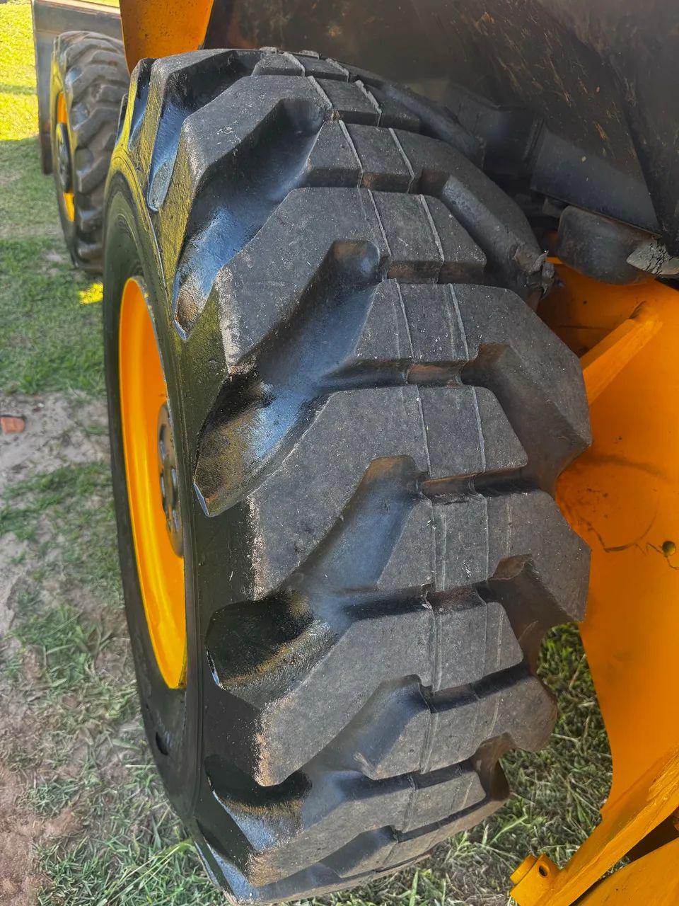 Retroescavadeira Jcb  - Foto 3