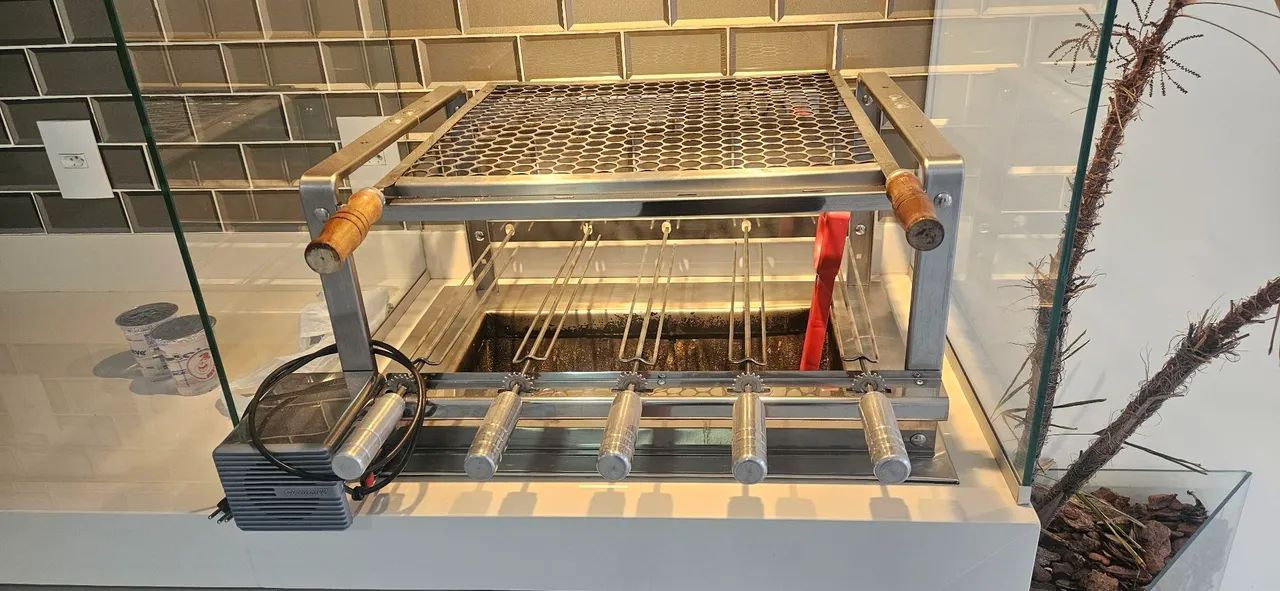 Churrasqueira Elétrica com Espetos Giratórios - Giragrill original kit 2005 Premiun