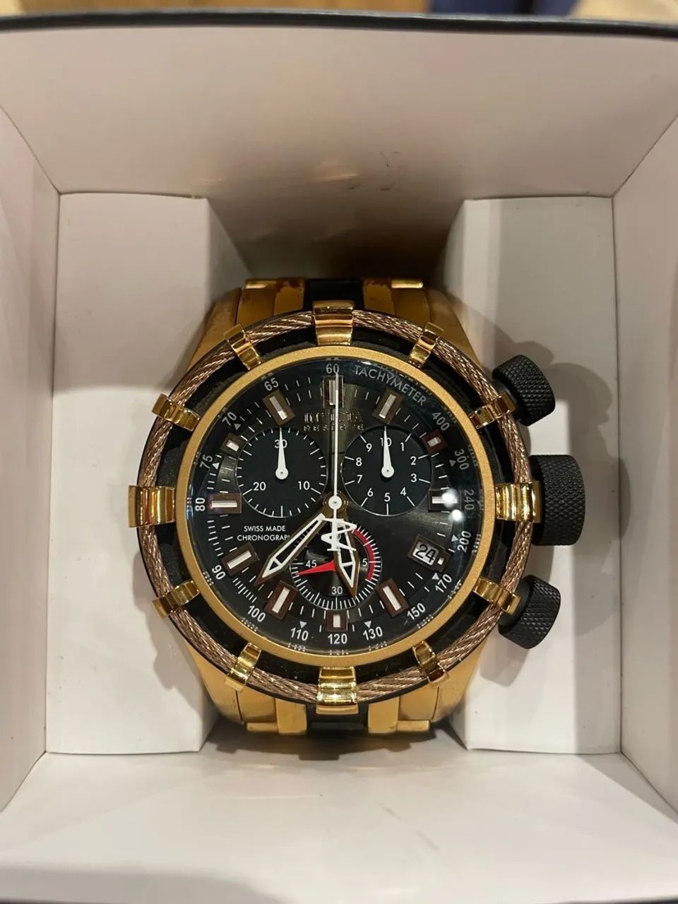 Relógio Invicta Reserve Masculino - Dourado e Preto - Foto 4