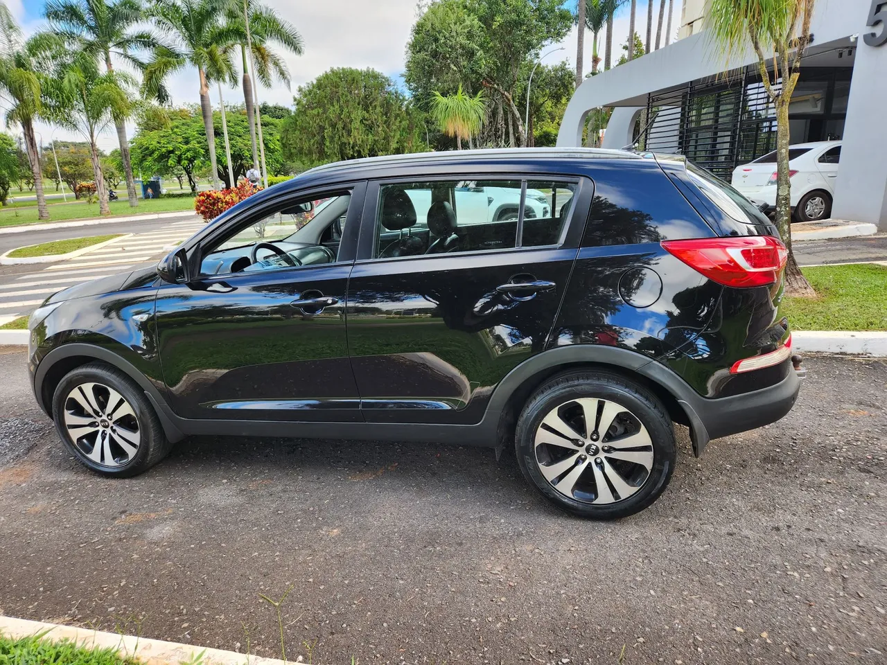 KIA MOTORS SPORTAGE 2012 Usados e Novos