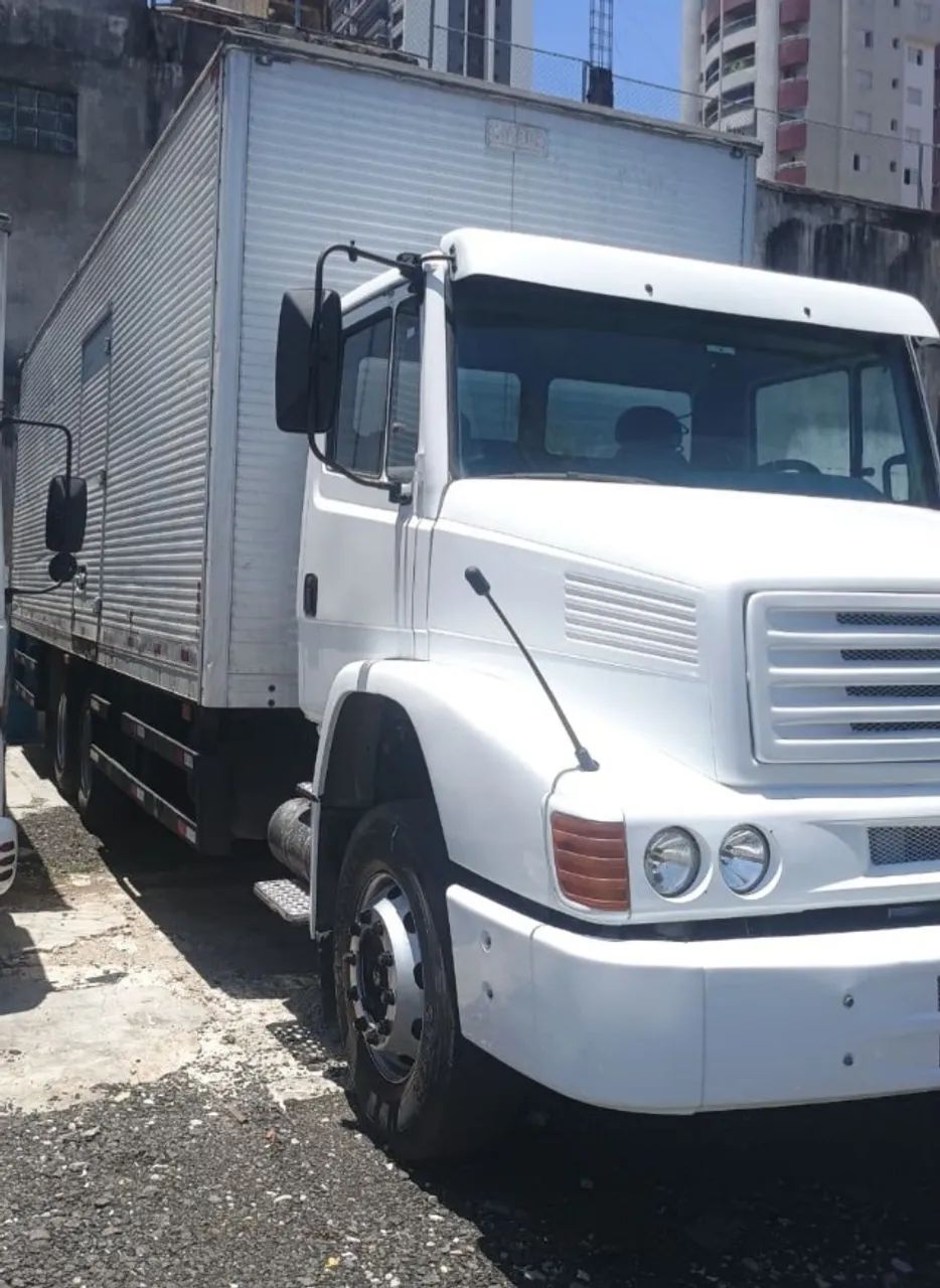 Mb 1620 - Chassis - ano 2000 - Foto 2