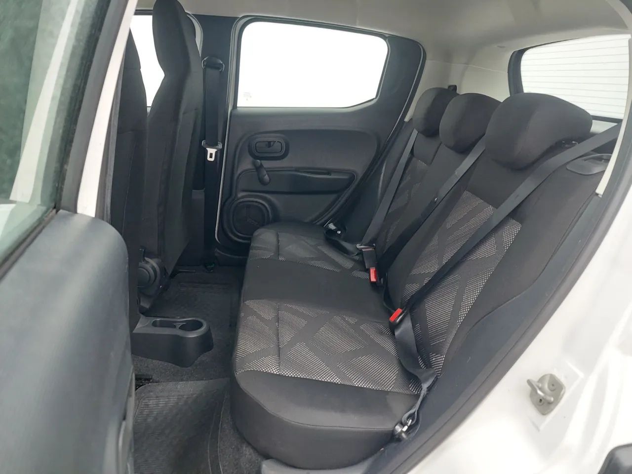 Fiat Mobi LIKE 1.0 Fire Flex 5p., foto 18 de 18