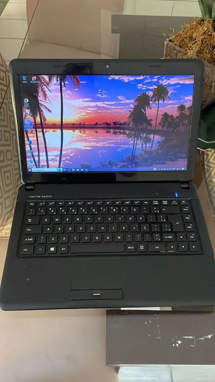 Notebook Positivo Master