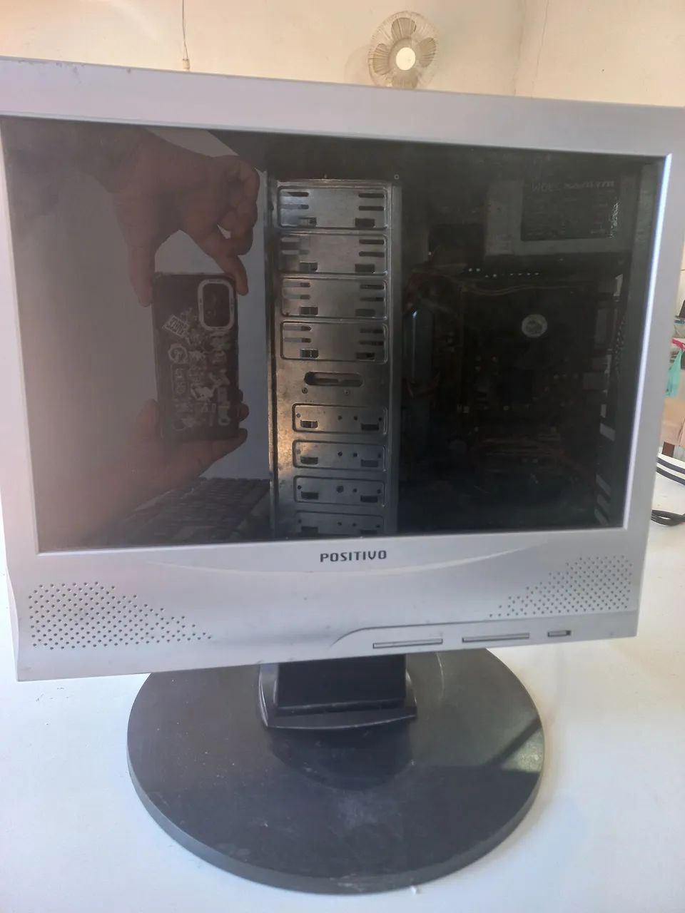 PC Cabine de ? computador antigo *não funcionando*