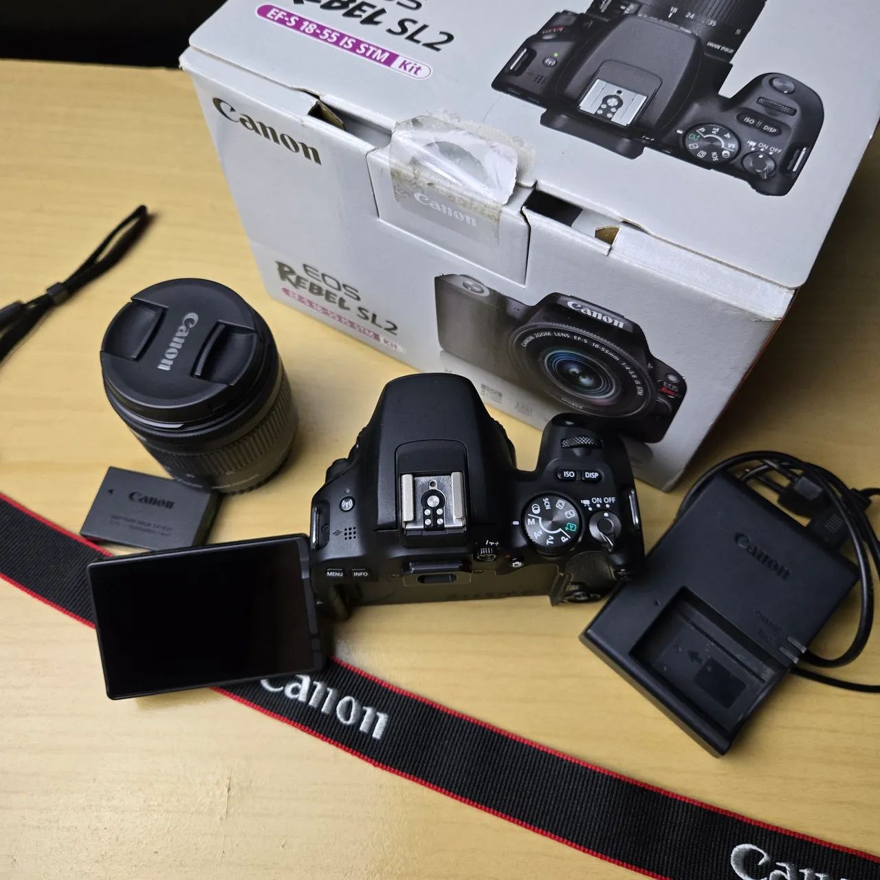 CAMERA CANON SL2 COMPLETA COM LENTE 18 35 - Foto 3