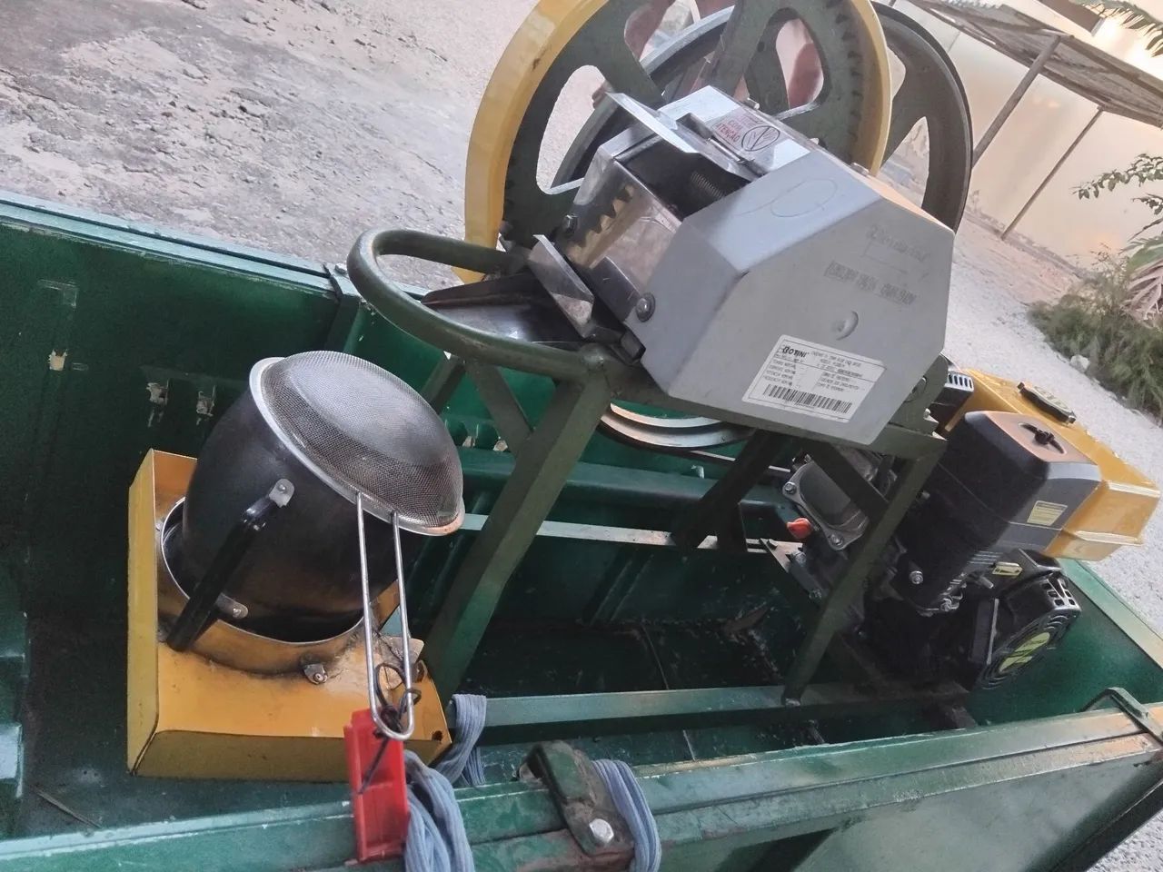 Engenhoca 64303758252033120