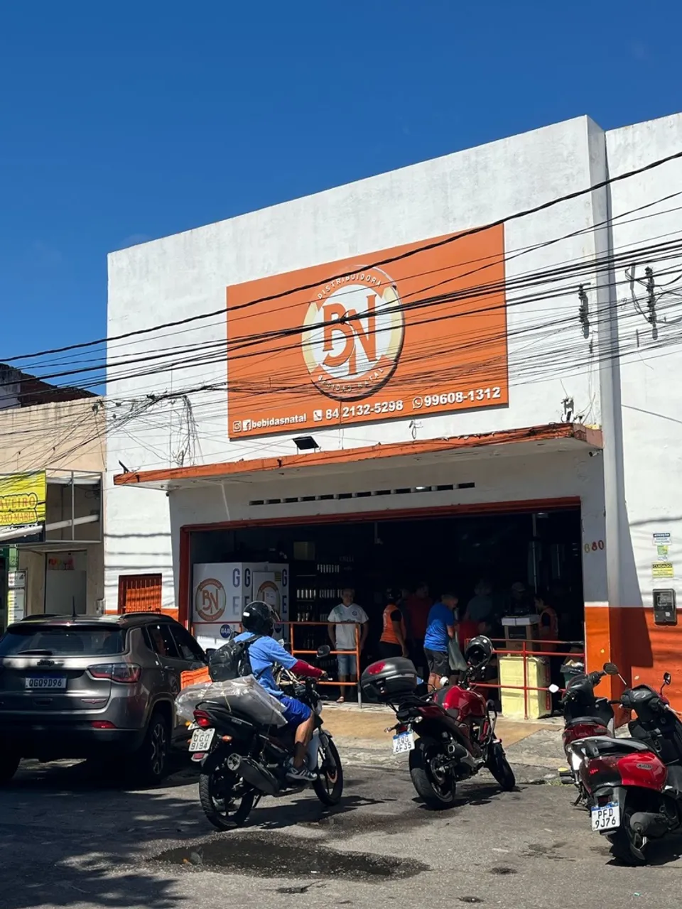 Prédio no alecrim