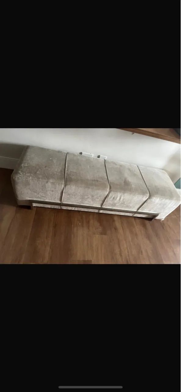Vendo Puff/ aparador 