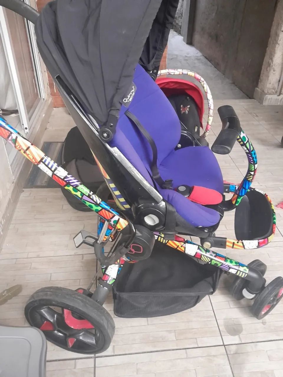 Carrinho de Bebê Quinny - Edição Rara Romero Brito - Foto 2