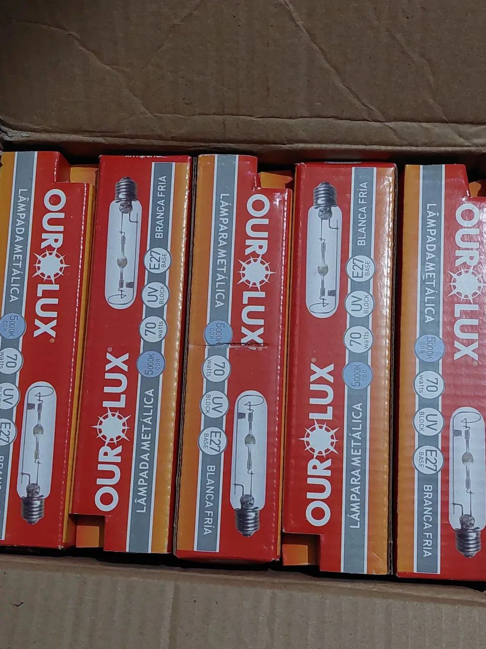 10un Lâmpada Vapor Metálico 70W 5000K E27 - Foto 3