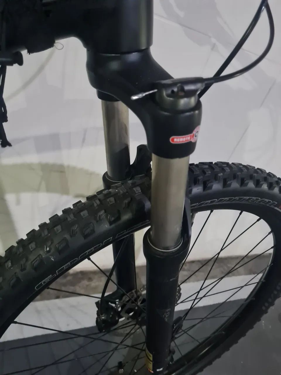 Bicicleta Specialized Rockhopper Elite Aro 29  - Foto 5