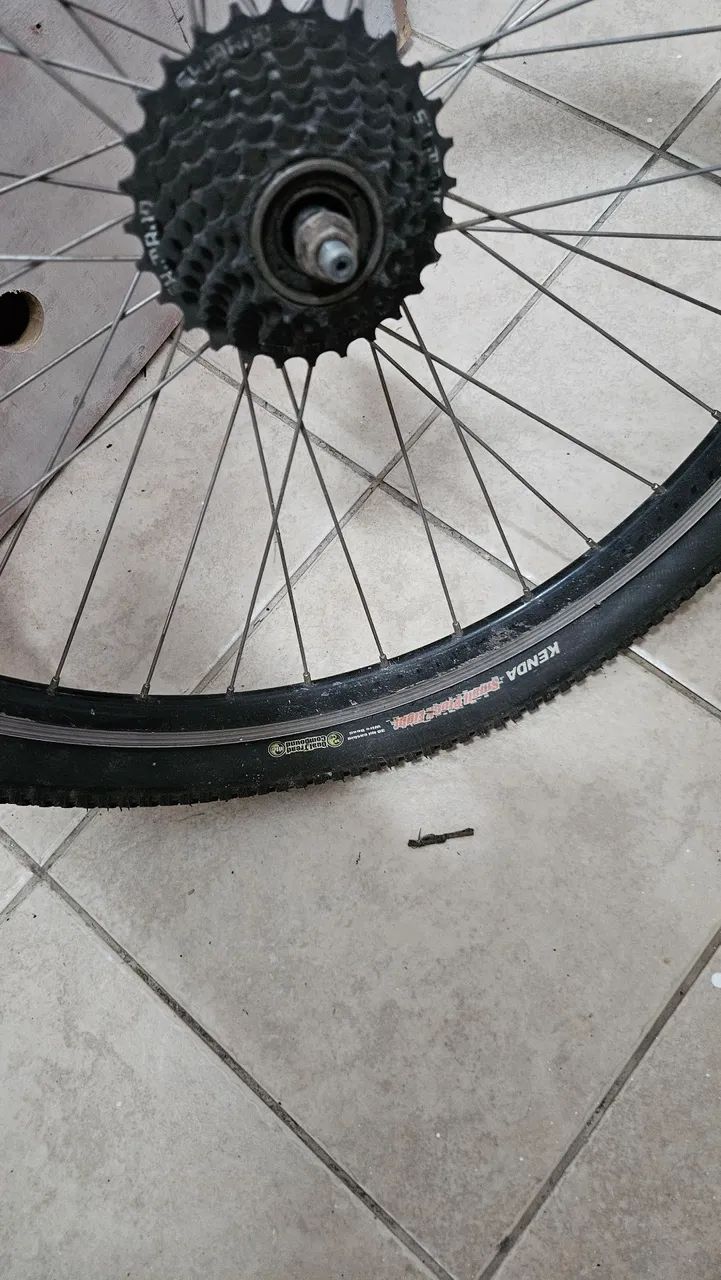 Rodas Vzan, aro 26, parede dupla - Foto 4