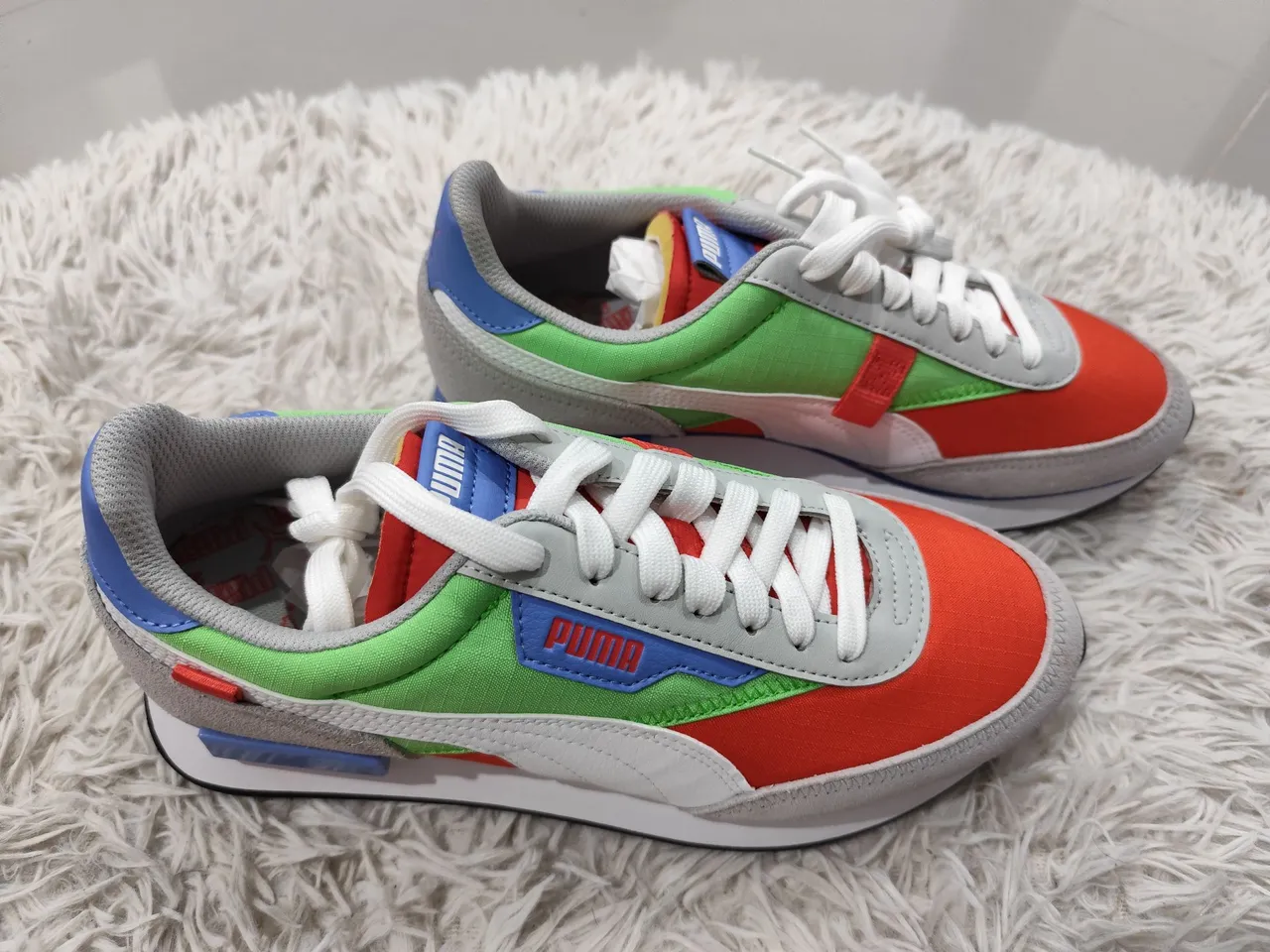 Tênis Puma Future Rider Play On - Cores Vibrantes