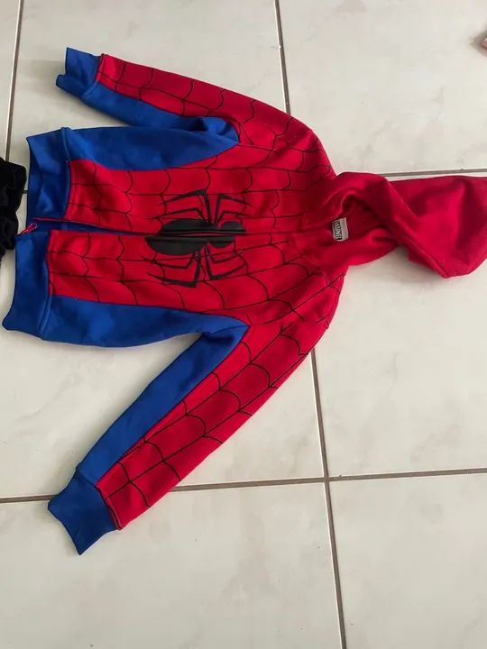  Batman homem aranha NARUTO  - Foto 2