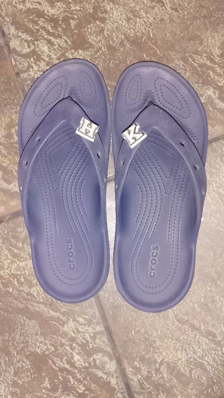 Chinelo Crocs Azul Marinho