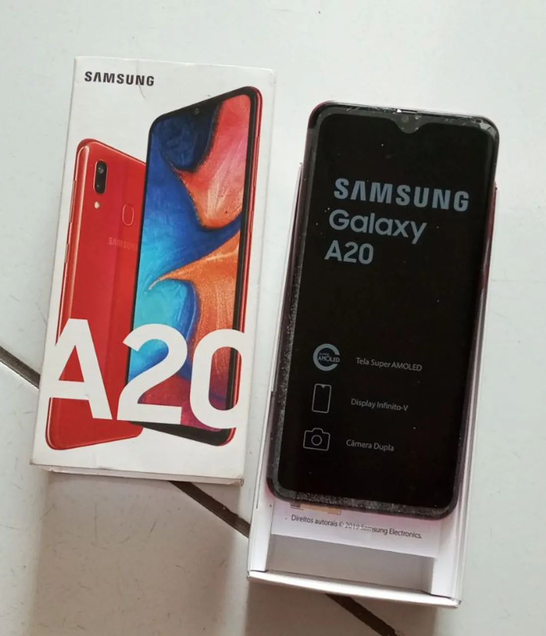 Samsung Galaxy A20