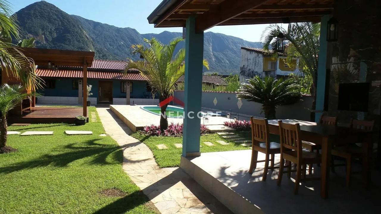 Casa de condomínio em Rua Guarita - Morada da Praia - Bertioga/SP