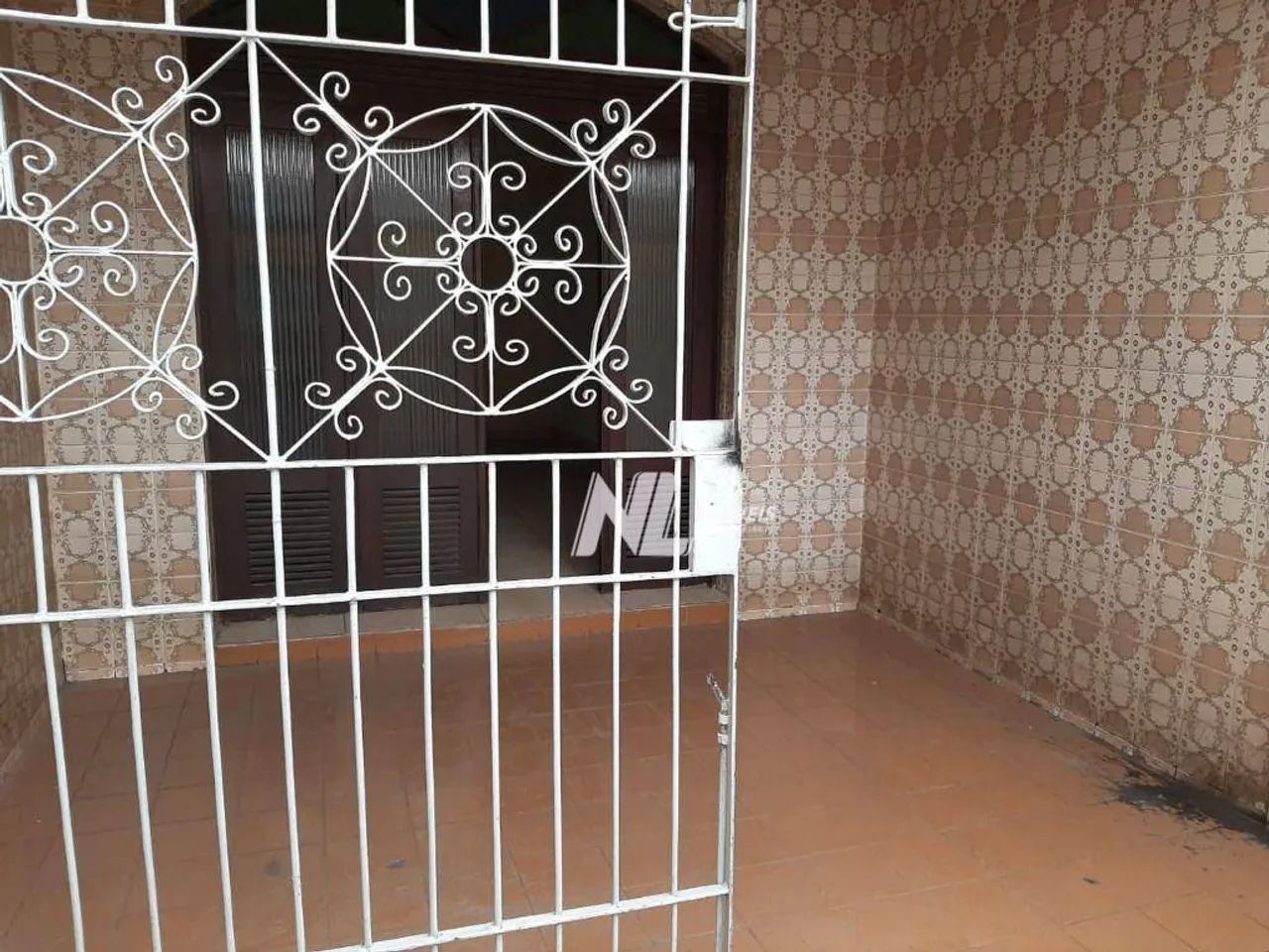 OPORTUNIDADE - Casa com 204m², perfil comercial, na Av Coronel Estevam, Alecrim - Foto 3